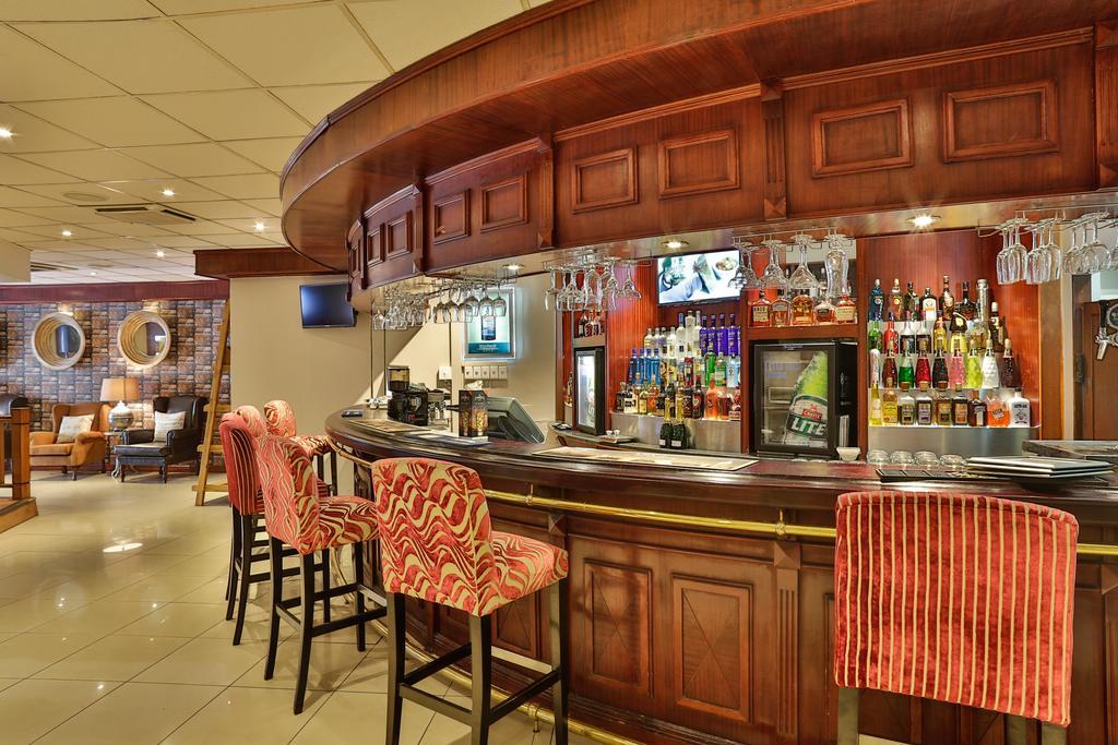 Birchwood Hotel And Or Tambo Conference Centre Boksburg Buitenkant foto
