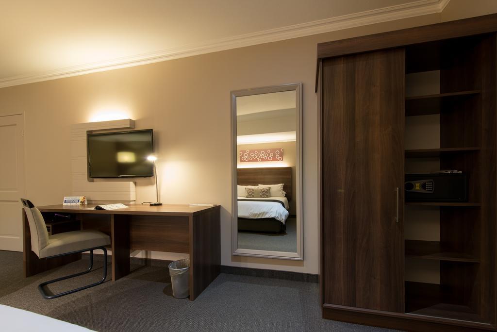 Birchwood Hotel And Or Tambo Conference Centre Boksburg Buitenkant foto