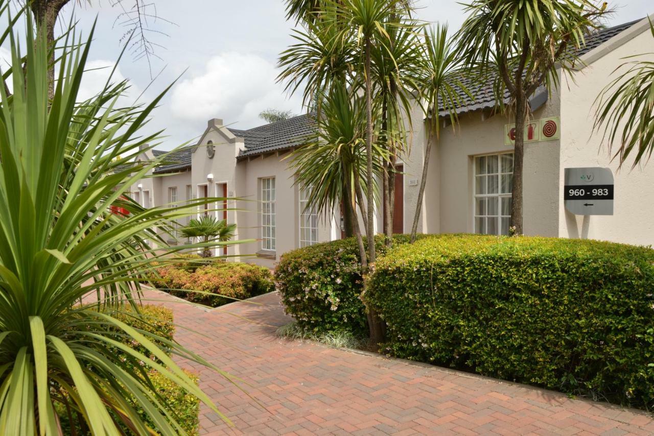 Birchwood Hotel And Or Tambo Conference Centre Boksburg Buitenkant foto